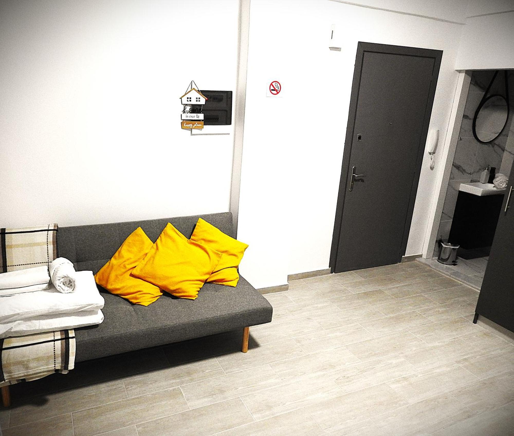 Apartment Paradise *